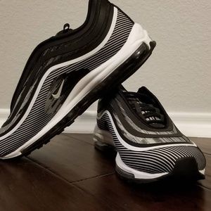 Nike Air Max 97 Ultra 17